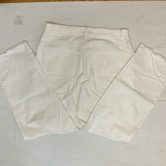Eileen Fisher White Straight Ankle Jeans Frayed Hem Size S/P - Picture 3 of 9